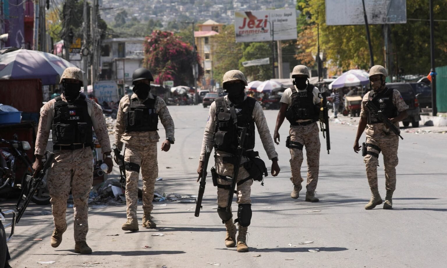 À Bel-Air à Port-au-Prince la police saisit un important arsenal de guerre du gang de Jamesley